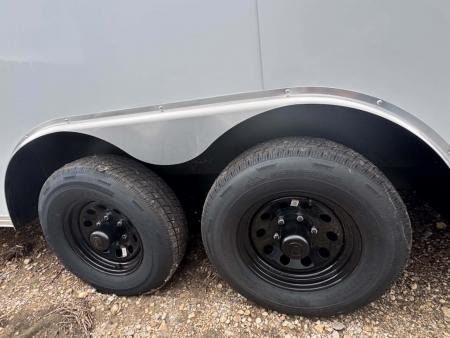 New 2026 Haulmark 8.5X24 ENCLOSED TRAILER Cargo / Enclosed Trailer SCREWLESS .080 EXTERIOR & REAR WING