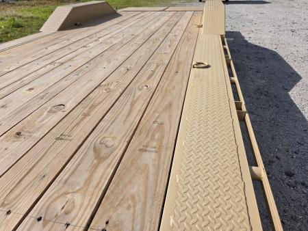 New 2026 Load Trail 102" x 22' MAX RAMPS 16k tandem Axle Carhauler EQUIPMENT TRAILER 102X22 HYDRAULIC JACKS Car Hauler