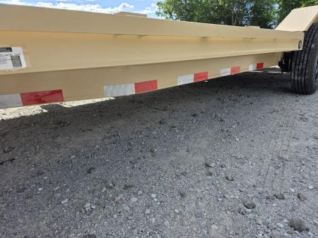 New 2026 Load Trail 102" x 22' MAX RAMPS 16k tandem Axle Carhauler EQUIPMENT TRAILER 102X22 HYDRAULIC JACKS Car Hauler