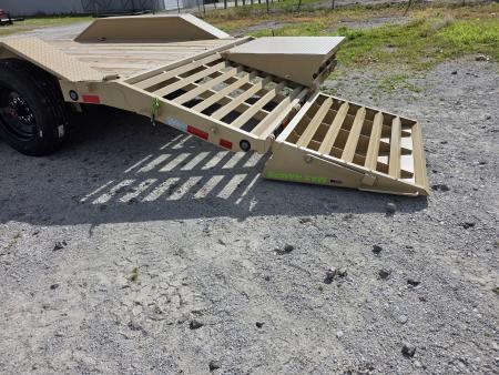 New 2026 Load Trail 102" x 22' MAX RAMPS 16k tandem Axle Carhauler EQUIPMENT TRAILER 102X22 HYDRAULIC JACKS Car Hauler