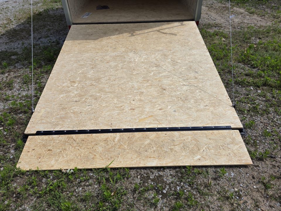 New 2026 Look Trailers 7X14 7' INSIDE RAMP DOOR 80" REAR OPENING 7 X 14 Cargo / Enclosed Trailer