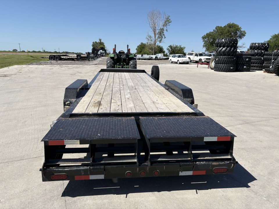 Used 2024 Circle M Supreme Circle M 22' Flatbed Trailer Equipment Trailer