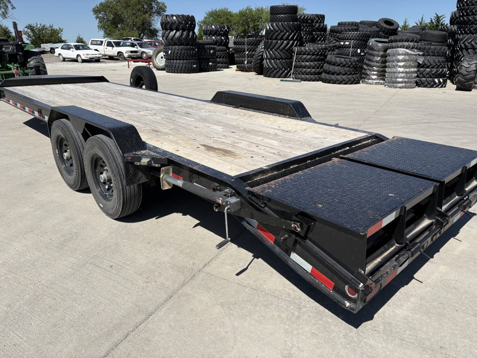 Used 2024 Circle M Supreme Circle M 22' Flatbed Trailer Equipment Trailer