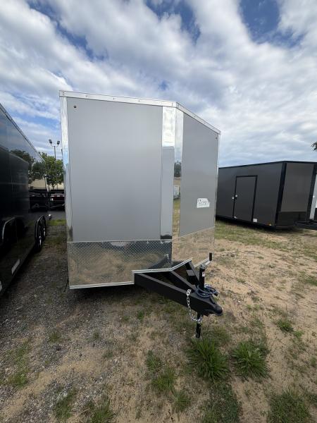 New 2026 Pace American 8.5 X 20 ST DLX Flat Top V-Nose Car Hauler 7K