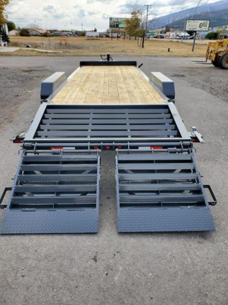 New 2026 Iron Bull 83x22 16k Equipment Trailer