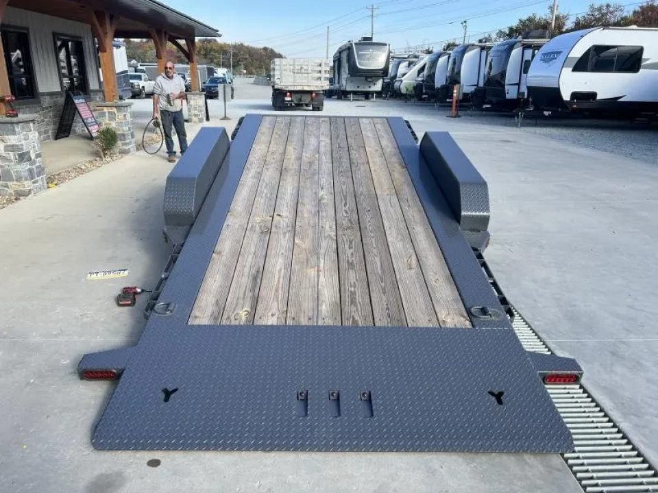 New 2026 Iron Bull Equipment Trailer 14000 GVW 7x22' 14000# GVW Tilt Equipment Trailer TWB8322072