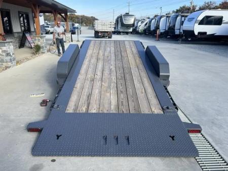 New 2026 Iron Bull Equipment Trailer 14000 GVW 7x22' 14000# GVW Tilt Equipment Trailer TWB8322072