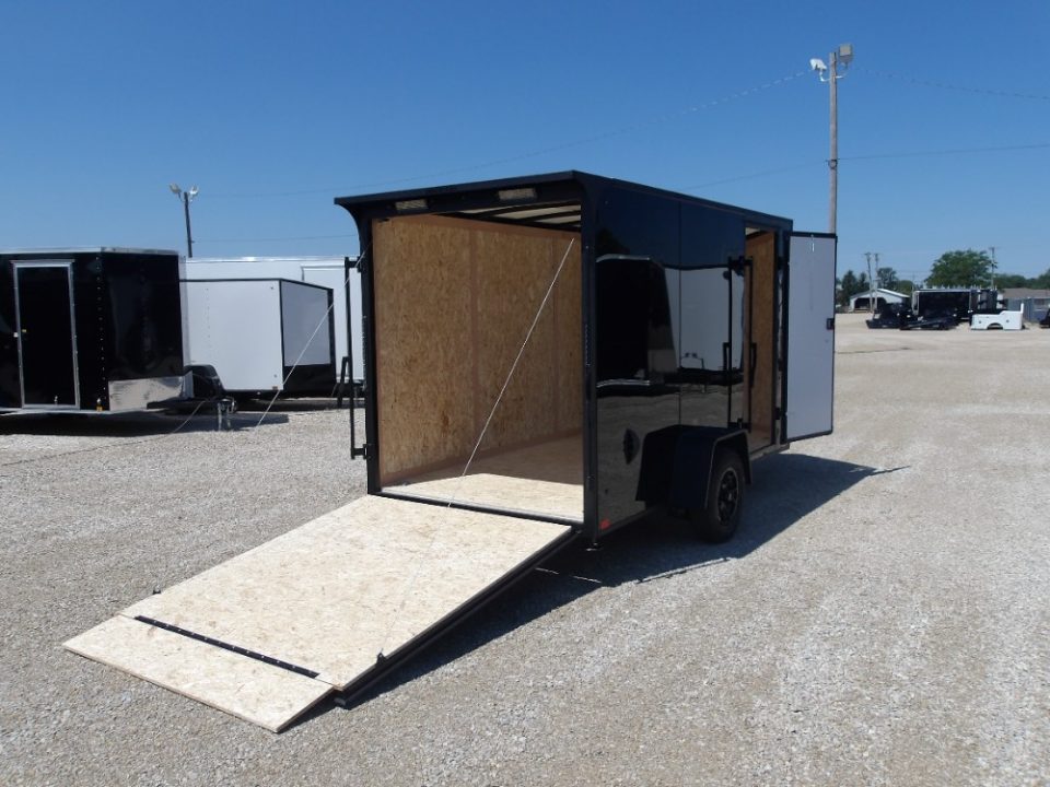 2027 Discovery photo 7