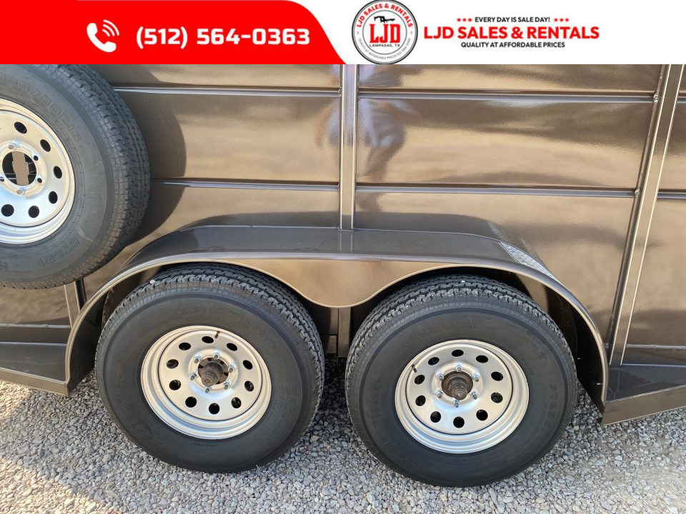 New 2026 Calico - 3 Horse Slant Trailer 6'W x 16' L x6'6"Tall - Mats