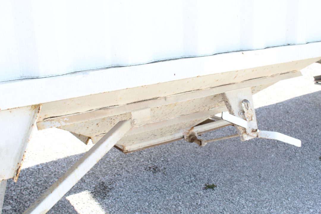 Used 1987 Construction Trailer Specialists HOPPER BOTTOM Equipment Trailer