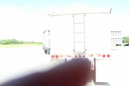 Used 1987 Construction Trailer Specialists HOPPER BOTTOM Equipment Trailer