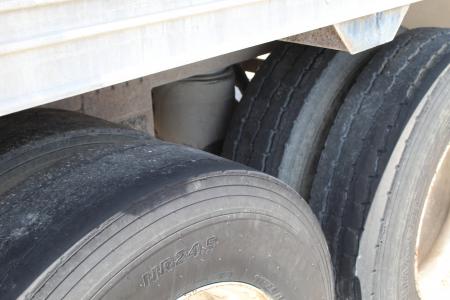 Used 2004 Timpte HOPPER BOTTOM Equipment Trailer
