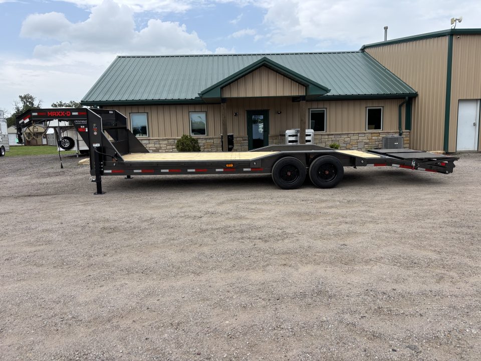 New 2027 MAXX-D H8X 102x26 Equipment Trailer