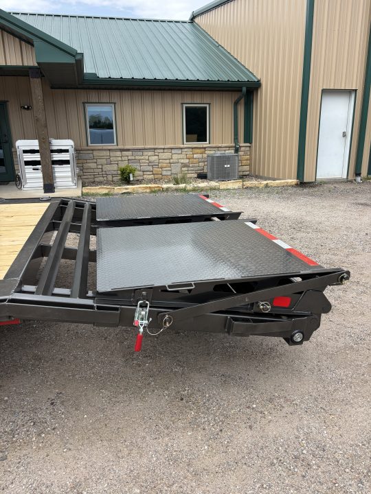 New 2027 MAXX-D H8X 102x26 Equipment Trailer