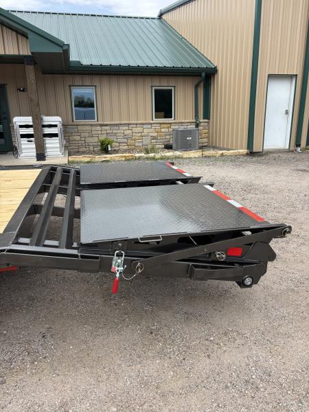 New 2027 MAXX-D H8X 102x26 Equipment Trailer