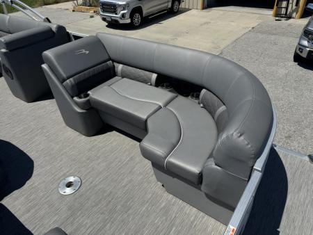 Used 2020 Bennington 22' SSBXCP Pontoon Boat