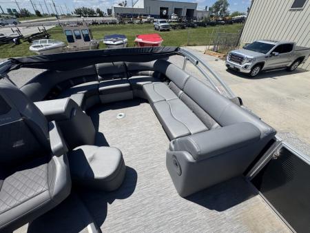 Used 2020 Bennington 22' SSBXCP Pontoon Boat