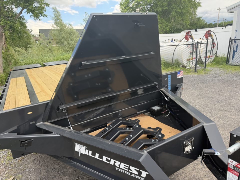 New 2026 Hillcrest Trailers 154205SBMR Deckover Trailer
