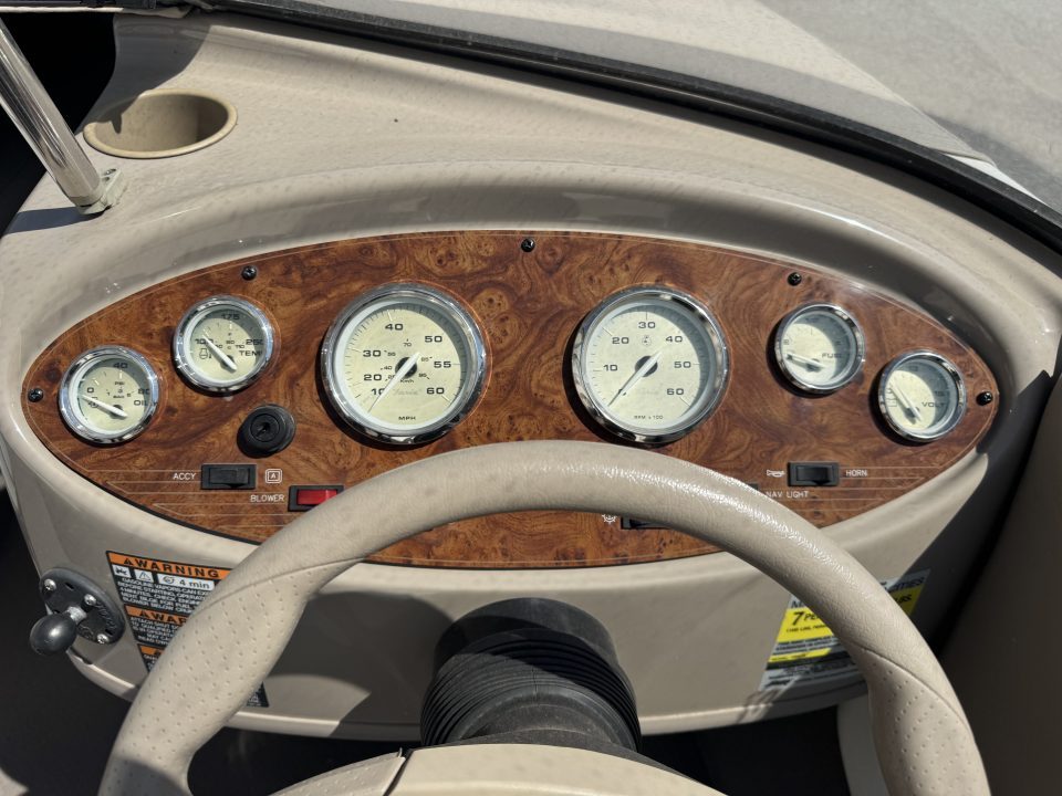 Used 2004 Bayliner Boats 195 Bowrider Boat