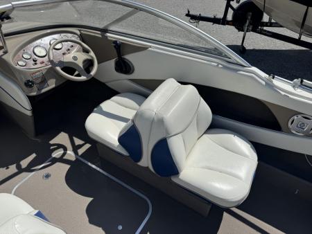 Used 2004 Bayliner Boats 195 Bowrider Boat