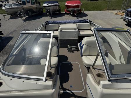 Used 2004 Bayliner Boats 195 Bowrider Boat