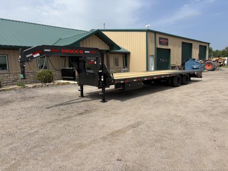 New 2027 MAXX-D LKX 102x30 Flatbed Trailer