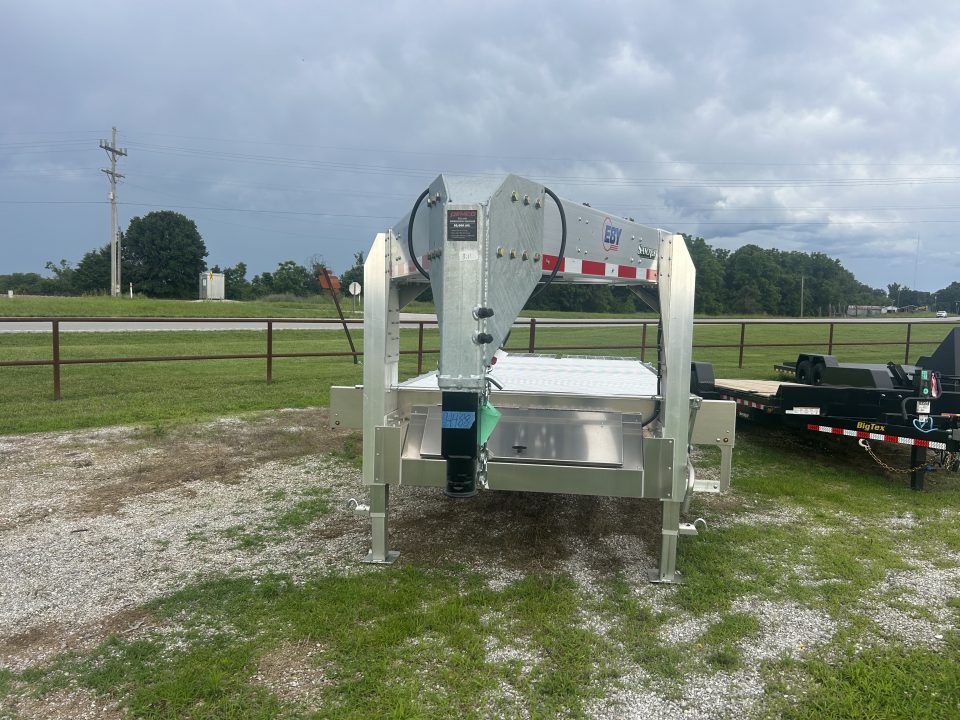 New 2026 EBY Trailers GN16K 15.9 GVWR Deckover Trailer