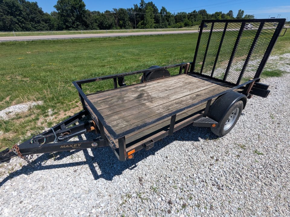 Used 2010 Maxey Trailers 61x10 Utility Trailer