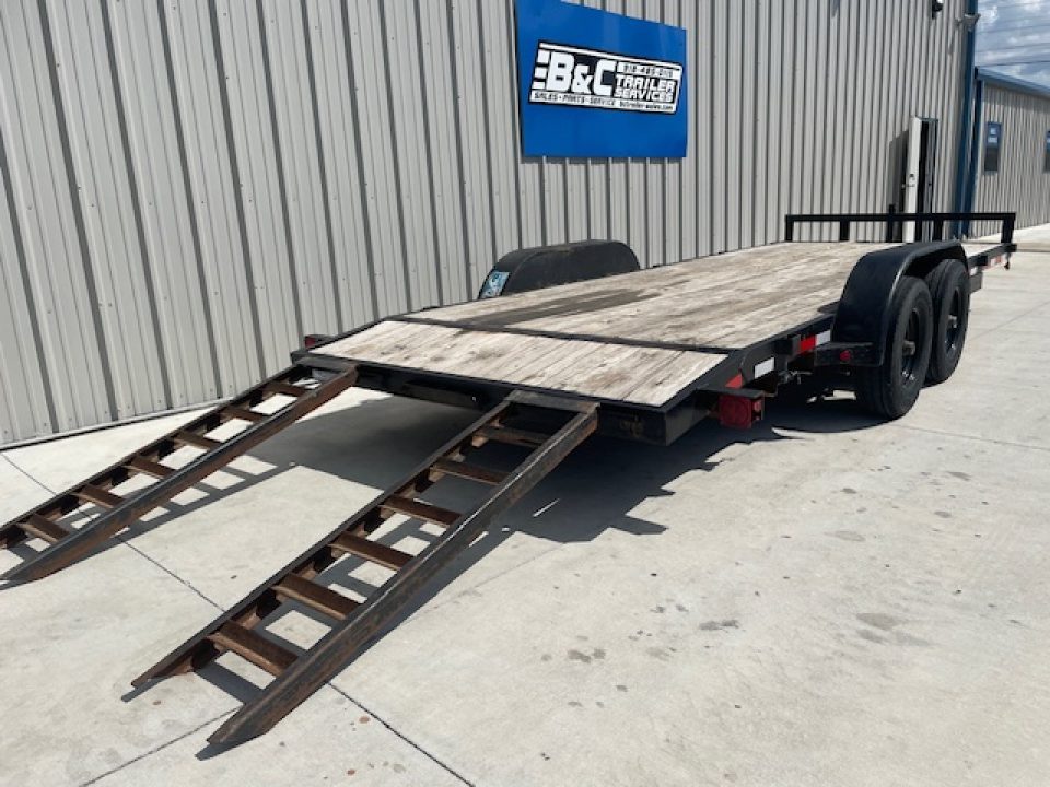 Used 2022 LONGHORN 83X20 CAR HAULER, WOOD FLOOR, (2) TANDEM 5200lb AXLES