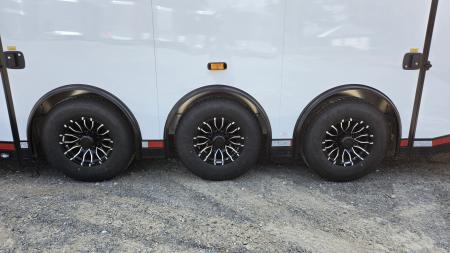 New 2027 ATC ROM550 8.5X32 TRIPLE Car / Racing Trailer