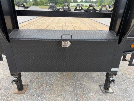 Used 2017 MAXX-D 102"X25' 14K GVWR Gooseneck Flatbed Trailer
