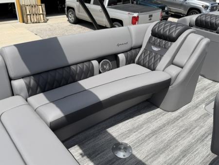 New 2026 Bennington 23 RSB TRITOON Pontoon Boat