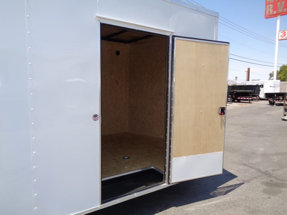 New 2026 Look Trailers * ST DLX * 8.5x22 Tandem Axle 10k Enclosed Car Hauler