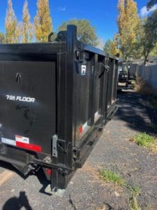 New 2026 Top Hat Trailers 7'X14' DX Dump Trailer 14000 lb G.V.W. 3' Sides Dump Trailer