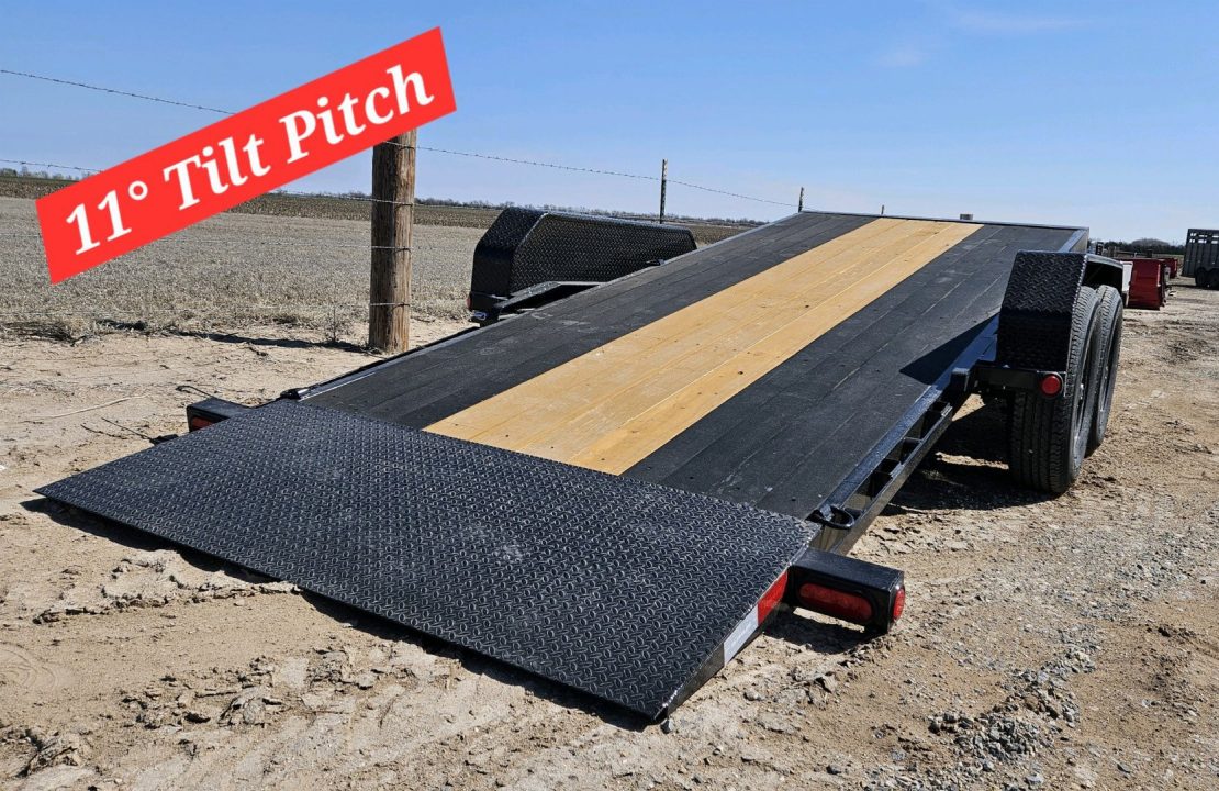 New 2027 PJ Trailers 83" x 22' 6" Channel Equipment Tilt Trailer