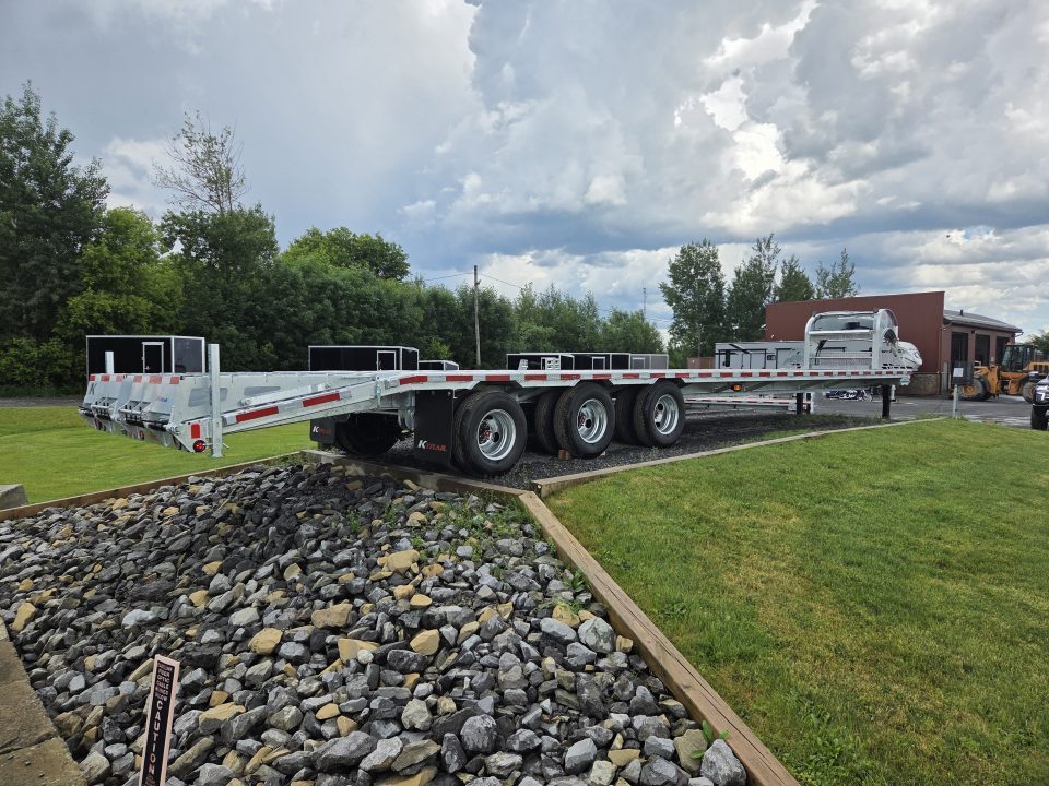 New 2027 K-Trail 35 + 5 37.5K Gooseneck Equipment Trailer