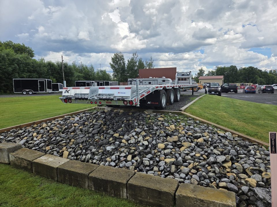 New 2027 K-Trail 35 + 5 37.5K Gooseneck Equipment Trailer