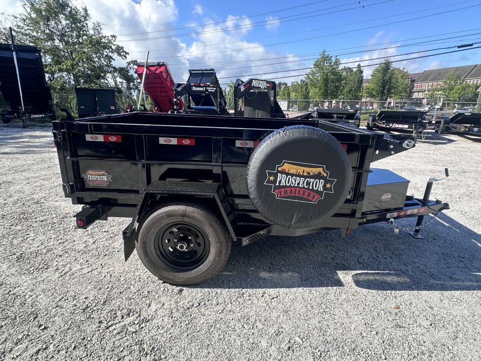 New 2026 Covered Wagon 5'x8' Dump, 6000 lb GVWR