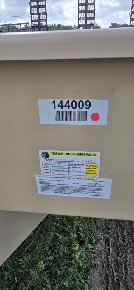 New 2027 MAXX-D H6X10220 Equipment Trailer