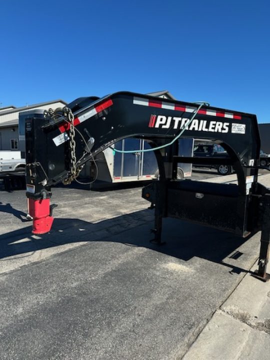 Used 2024 PJ Trailers LD322