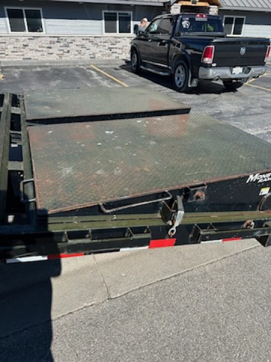 Used 2024 PJ Trailers LD322