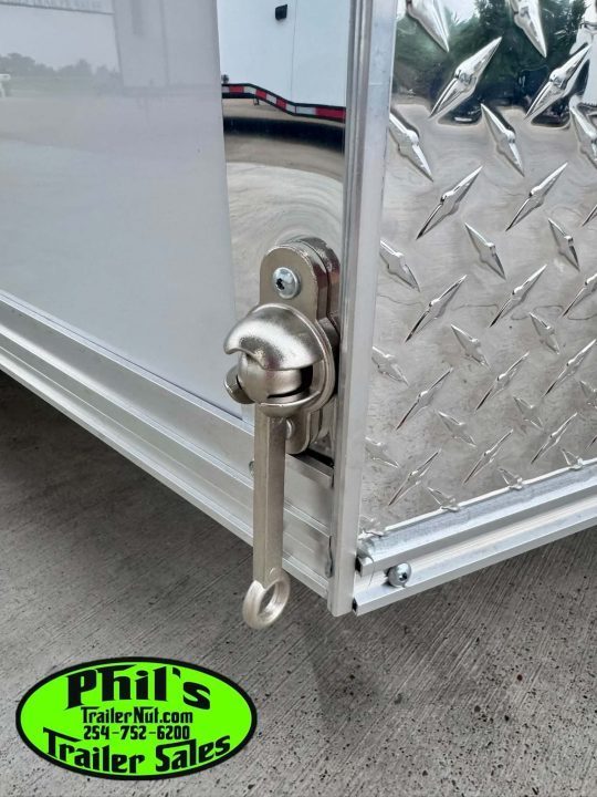 New Haulmark HEAT 8.5X24 Car / Racing Trailer ENCLOSED CAR HAULER FINISHED INTERIOR WITH CABINETS!