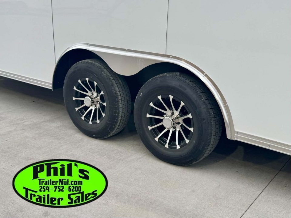 New Haulmark HEAT 8.5X24 Car / Racing Trailer ENCLOSED CAR HAULER FINISHED INTERIOR WITH CABINETS!