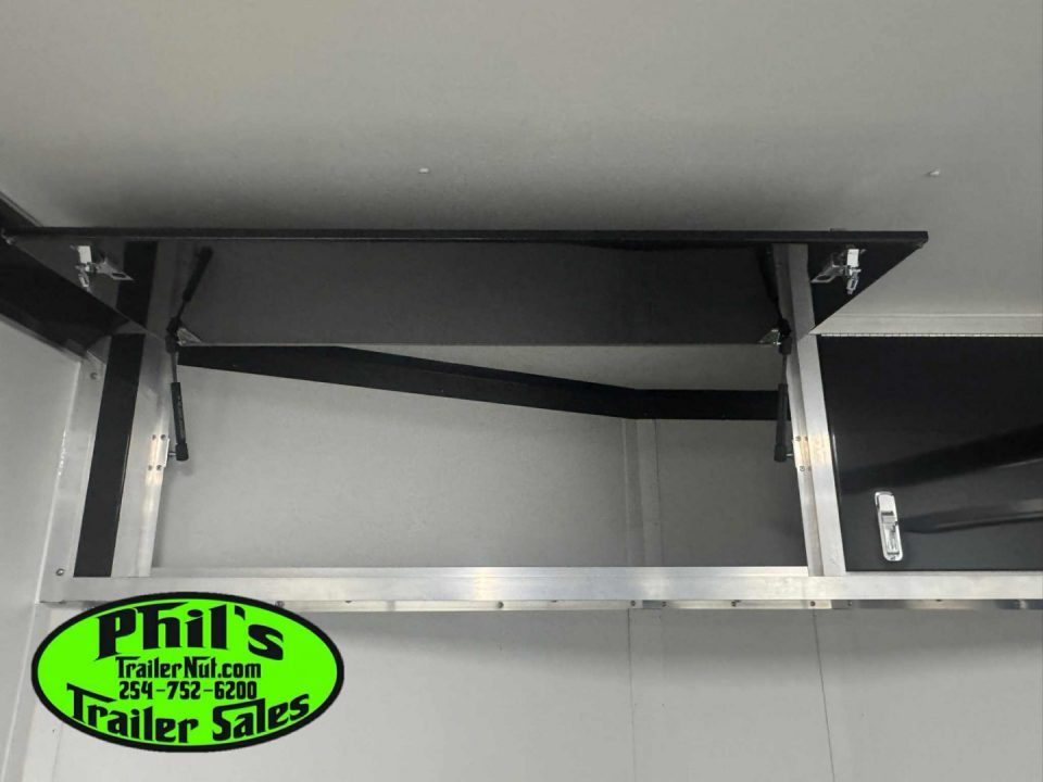New Haulmark HEAT 8.5X24 Car / Racing Trailer ENCLOSED CAR HAULER FINISHED INTERIOR WITH CABINETS!