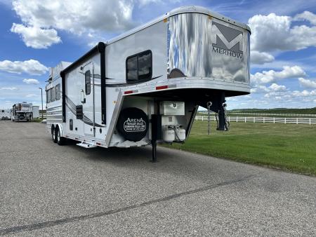 Used 2023 Merhow Trailers 3H LQ Horse Trailer