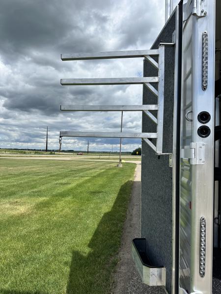 Used 2023 Merhow Trailers 3H LQ Horse Trailer