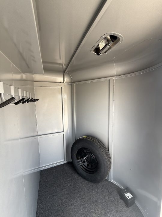 New 2026 Jackson 4 PEN Stock / Stock Combo Trailer