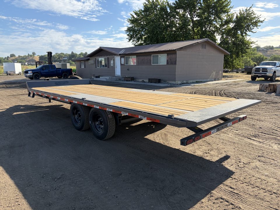 New 2026 Dura-Haul 8x22 16k Deckover Power Tilt