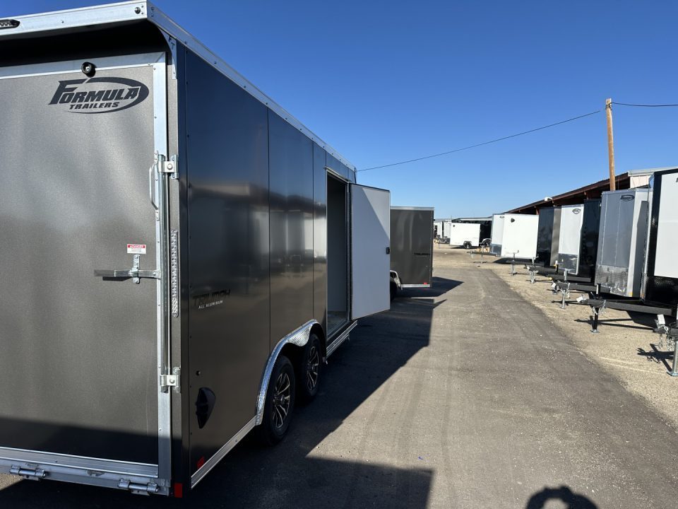 2026 Formula Trailers photo 9