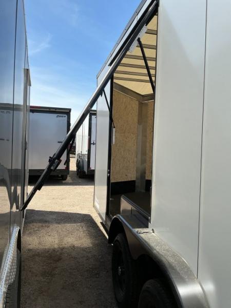 New 2026 Pace American 7.5 x 16 Journey SE Flat Top Sloped V-Nose 7K Cargo / Enclosed Trailer